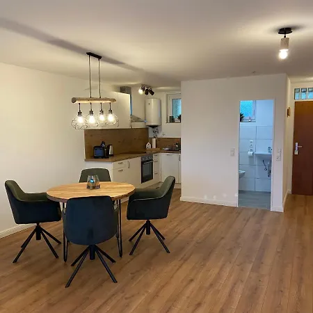 Bergpanorama Mit Wunderschoenem Alpenpanorama Und Indoor-pool Oberteuringen