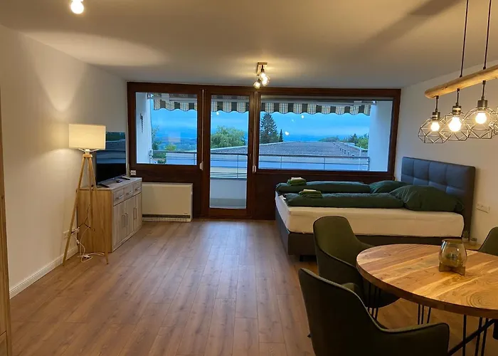 Bergpanorama Mit Wunderschoenem Alpenpanorama Und Indoor-pool Апартаменты Oberteuringen